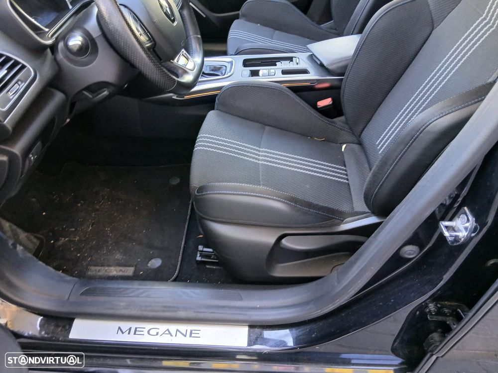 Renault Mégane 1.5 Blue dCi GT Line EDC - 7