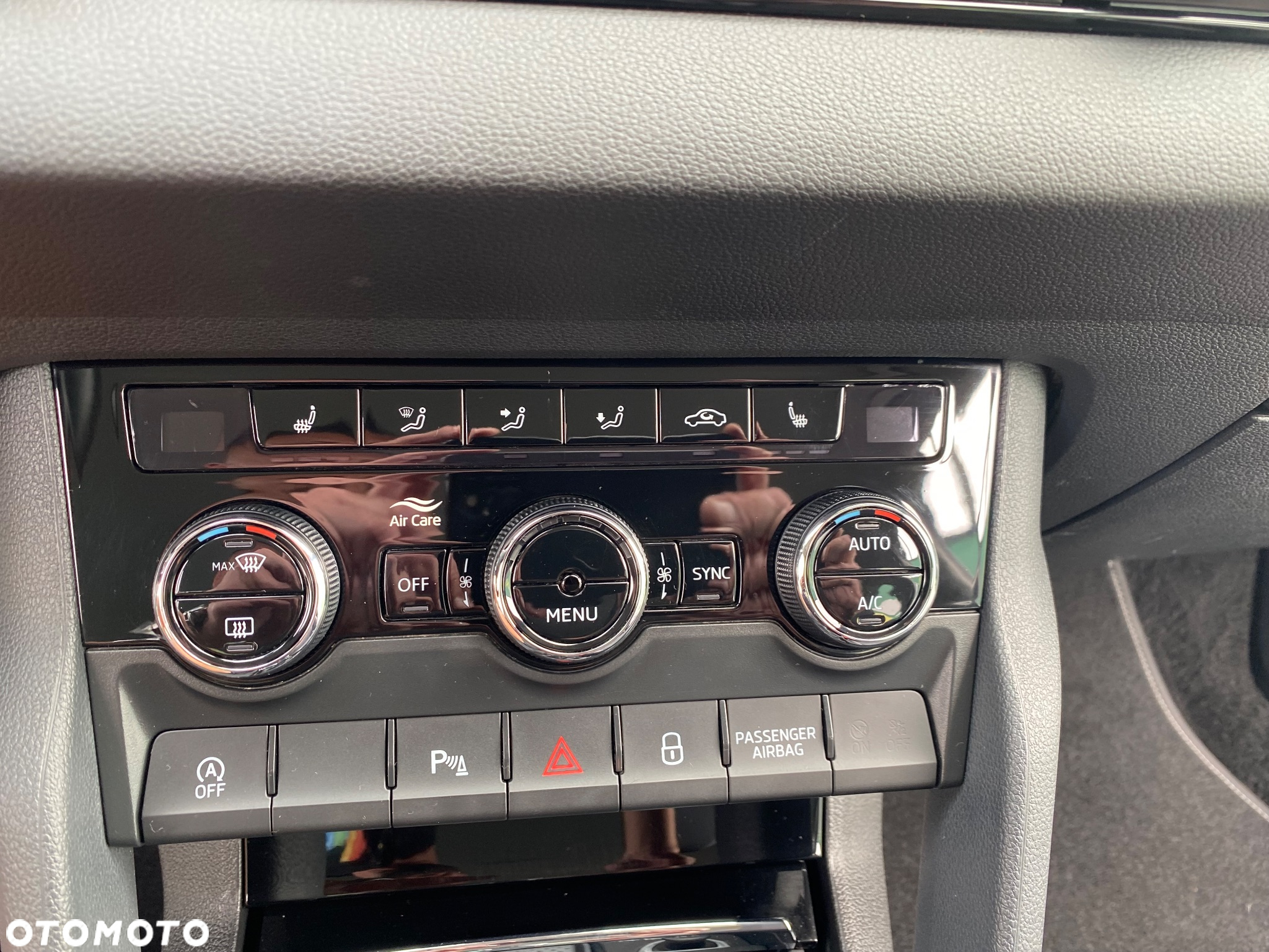 Skoda Karoq 1.6 TDI SCR Soleil - 12