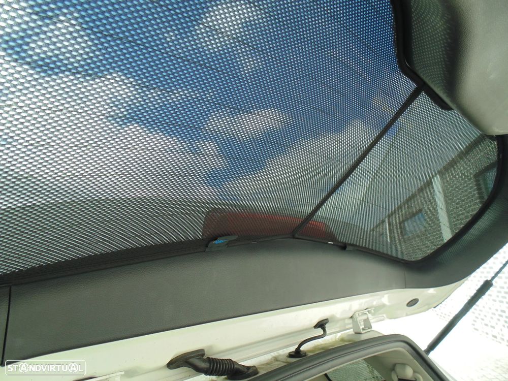 Kia Carens 1.7 CRDi ISG TX - 21