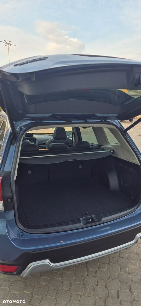 Subaru Forester 2.0i-L Platinum (EyeSight) Lineartronic - 13