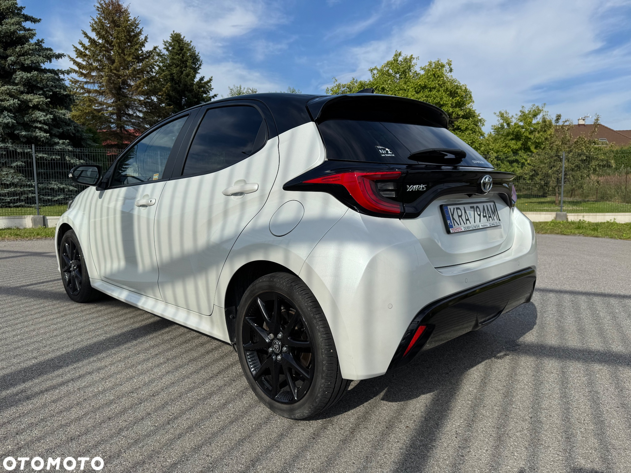 Toyota Yaris Hybrid 1.5 Style - 11