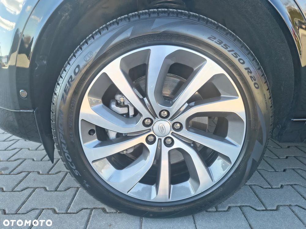 Land Rover Discovery Sport - 11