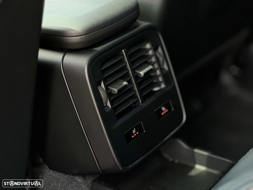 Porsche Taycan Turbo - 21