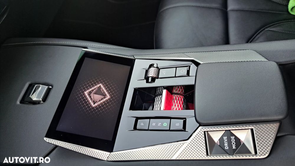 DS Automobiles DS 4 DS4 1.6 PHeV FWD 225 EAT8 RIVOLI - 7