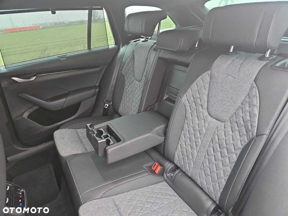 Skoda Octavia 2.0 TSI Sportline 4x4 DSG - 27