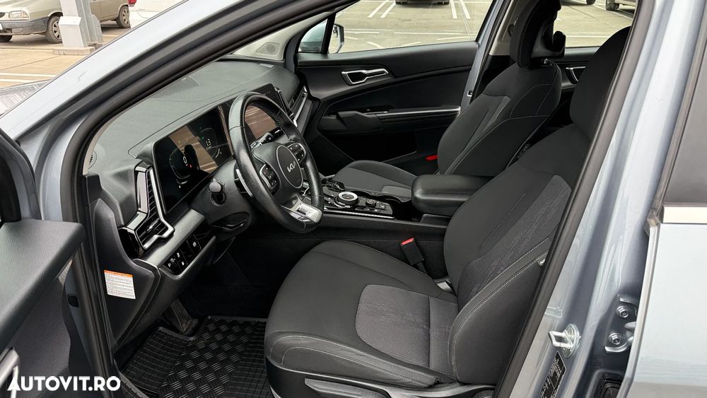 Kia Sportage 1.6 T-GDI PHEV 6AT 4x4 Business Line - 10