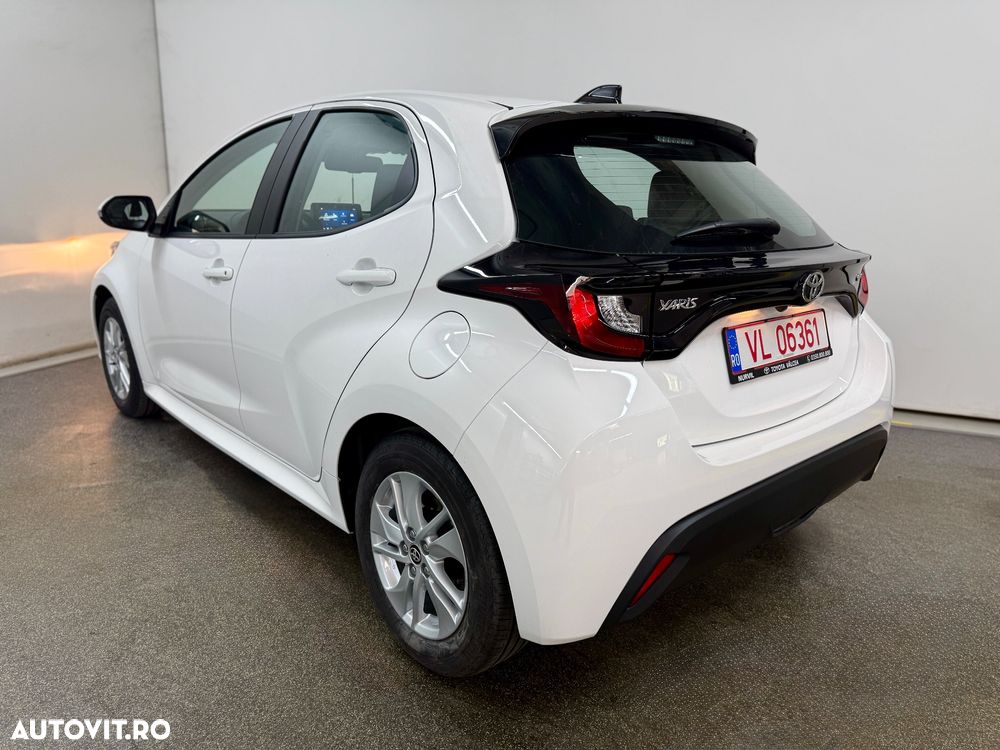 Toyota Yaris - 18