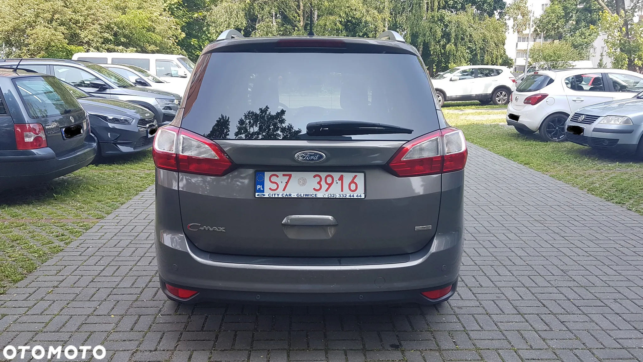 Ford Grand C-MAX - 30