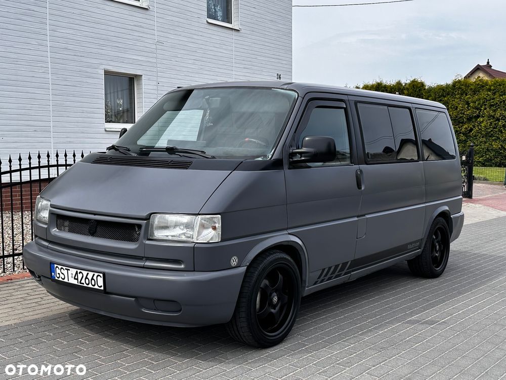 Volkswagen Multivan - 8