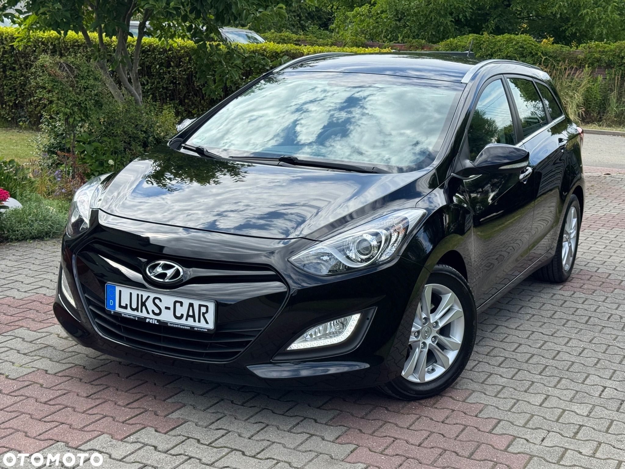 Hyundai i30 1.4 Premium - 1