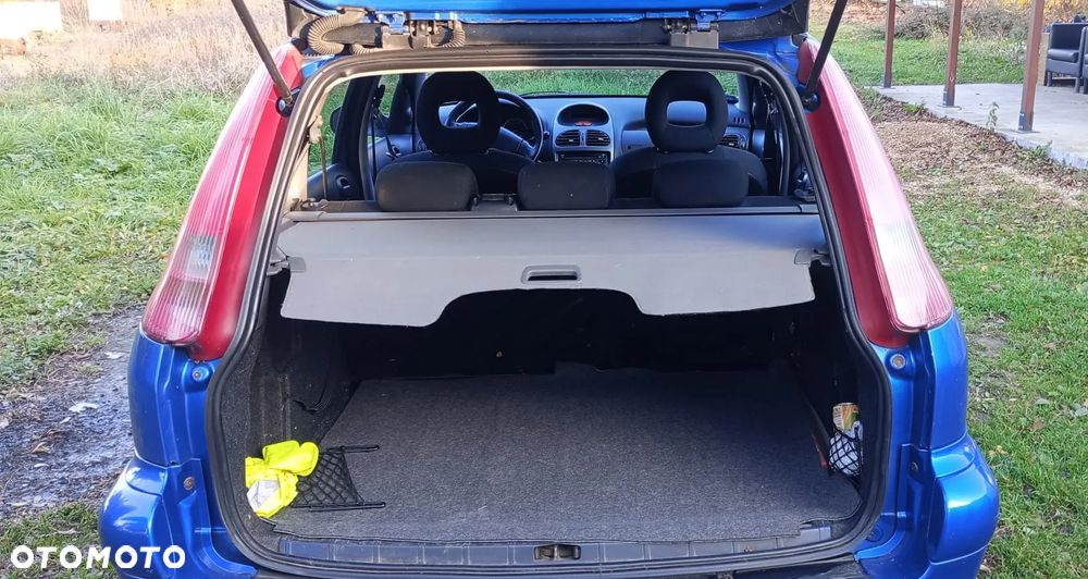 Peugeot 206 - 4