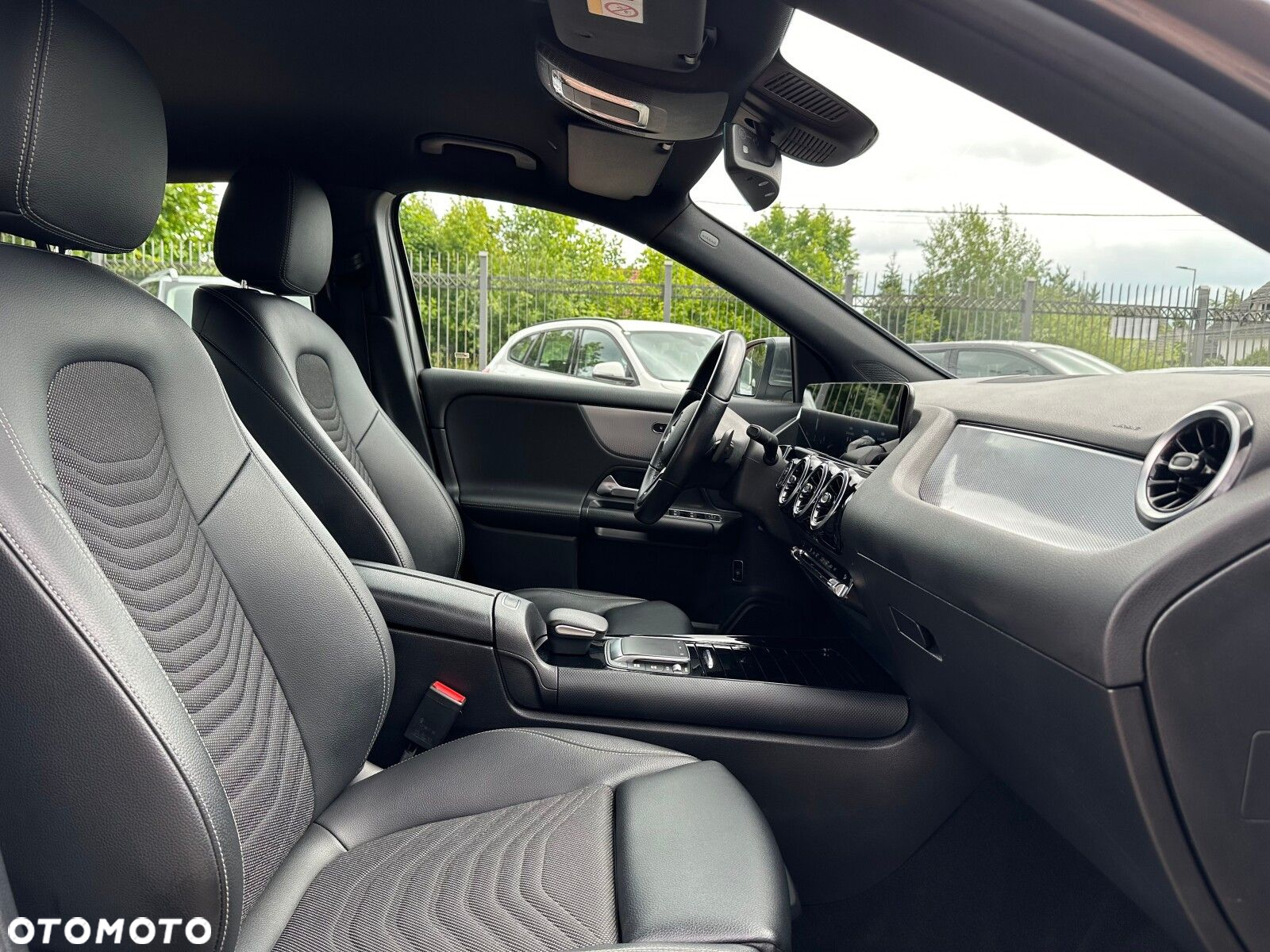Mercedes-Benz GLA 200 Progressive - 36