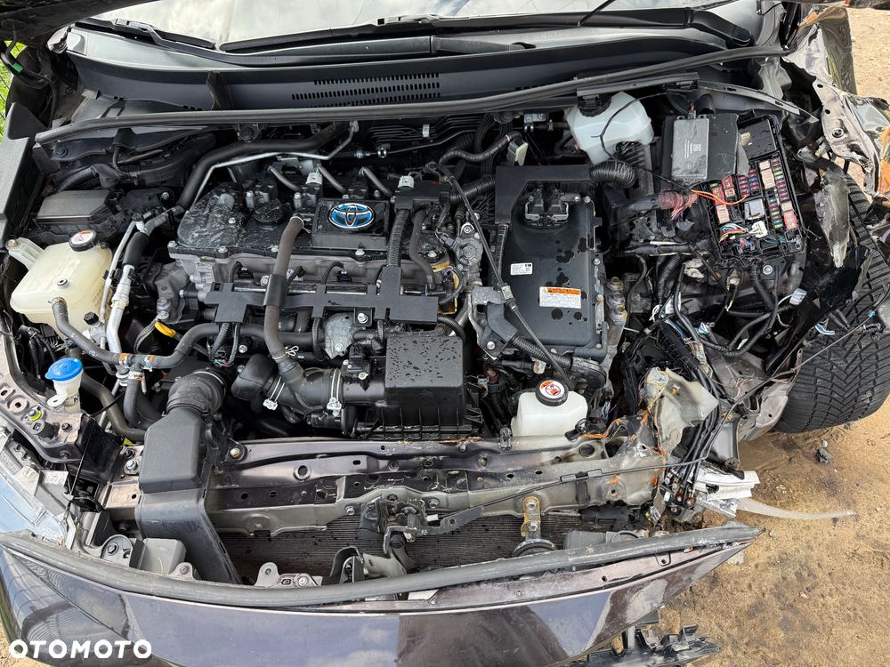 Toyota Corolla 1.8 Comfort - 28