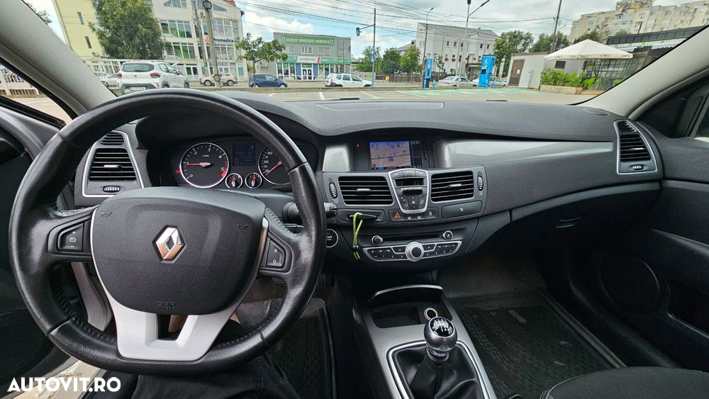 Renault Laguna Navi 2.0dCi Dynamique - 10