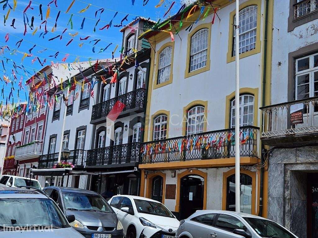 Prédio no centro histórico de Angra do Heroísmo! - Grande imagem: 3/16