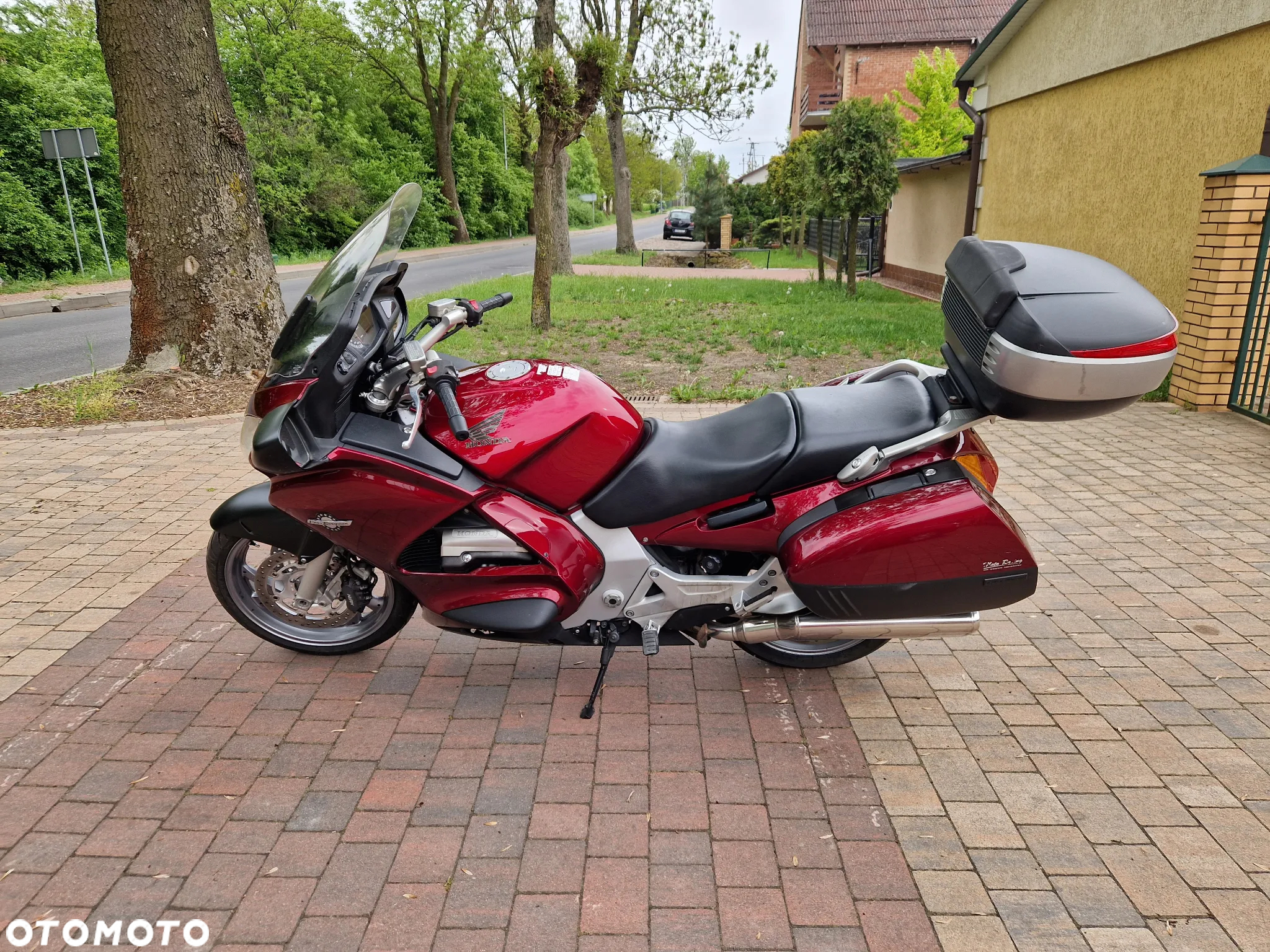Honda ST - 2