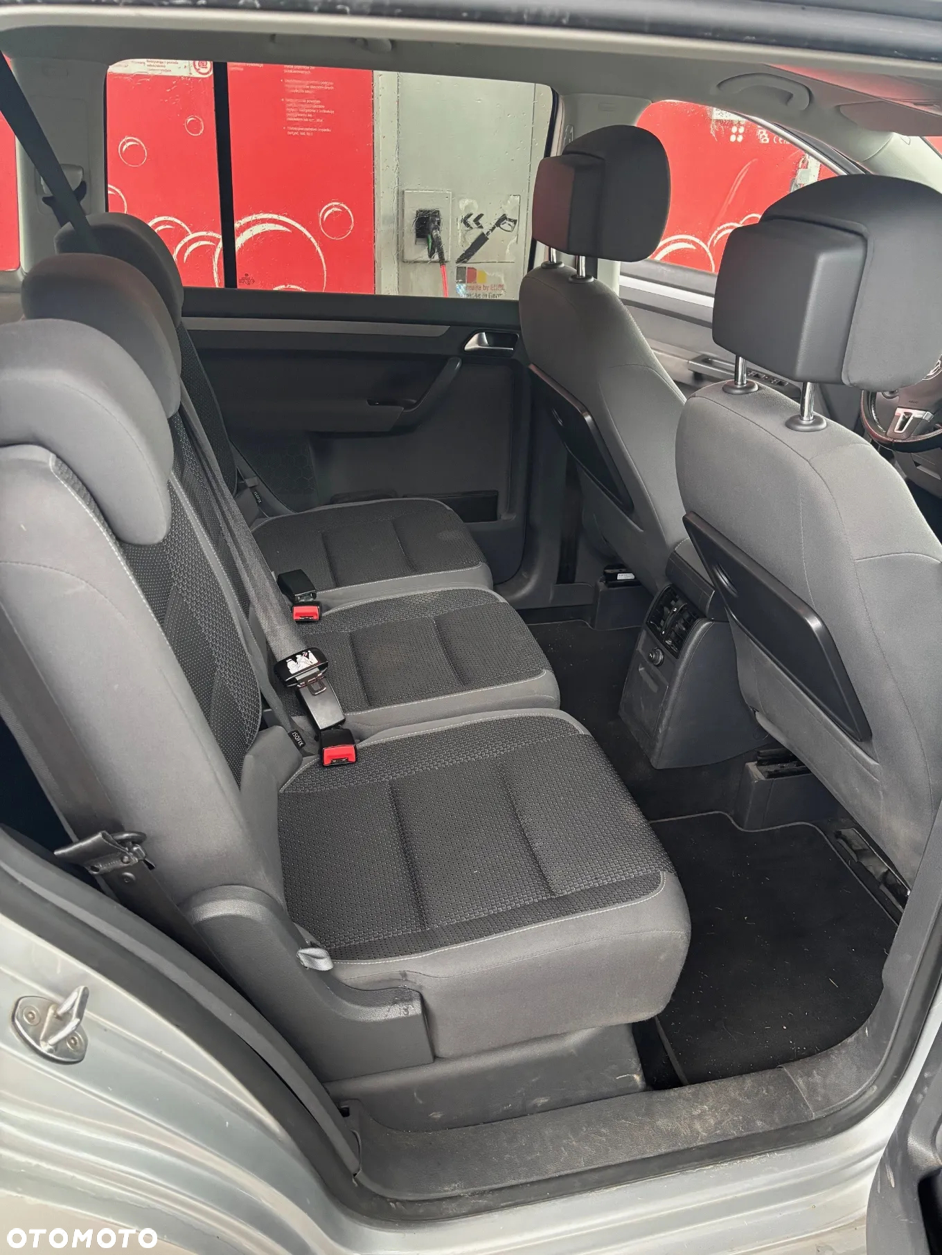 Volkswagen Touran 1.6 TDI DPF Comfortline DSG - 12