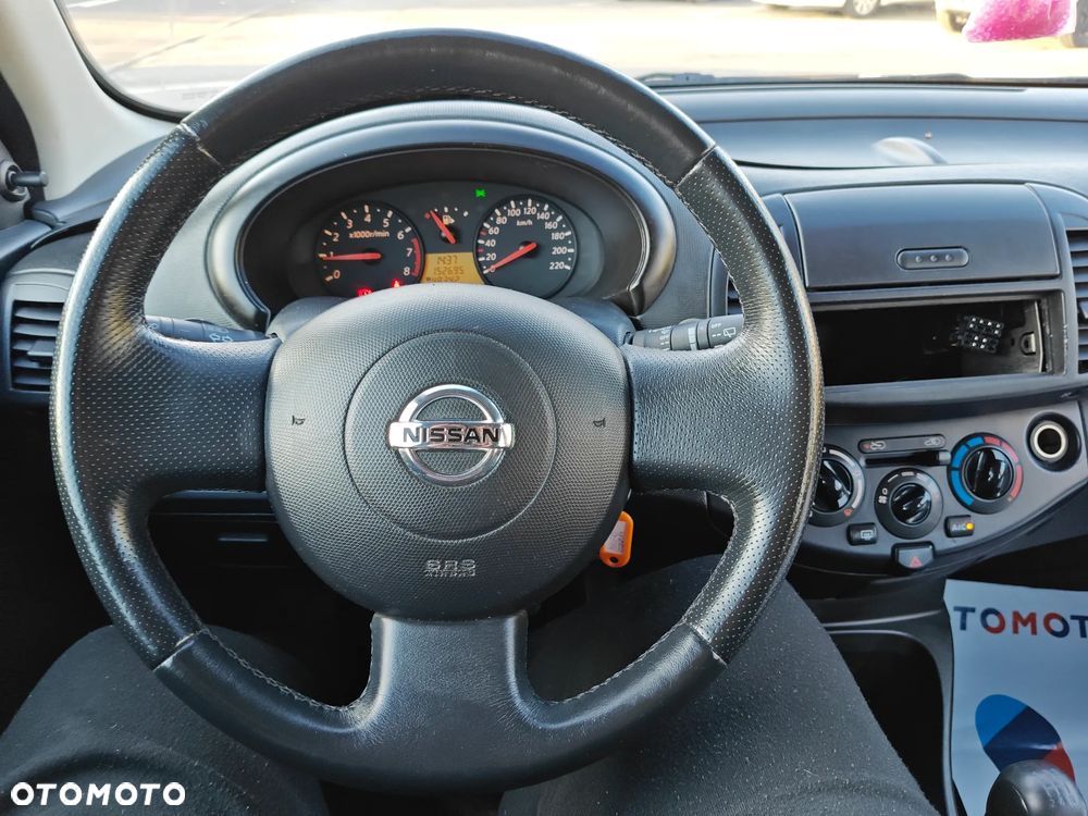 Mitsubishi Colt 1.1 Invite Edition Gold - 21