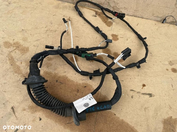 Wiązka klapy elektrycznej VW Volkswagen Passat B7 3AF971147