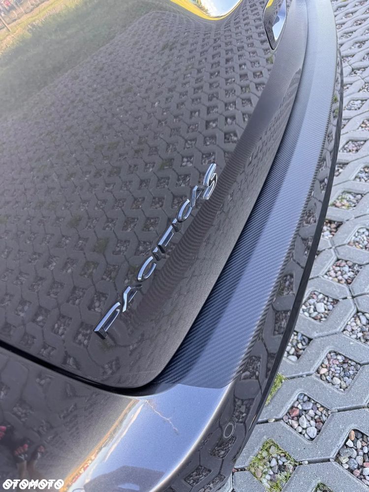 Chrysler Pacifica - 8