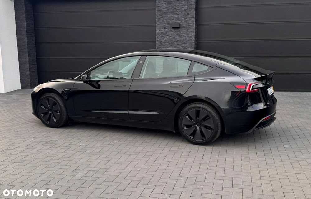 Tesla Model 3 RWD Hinterradantrieb - 3