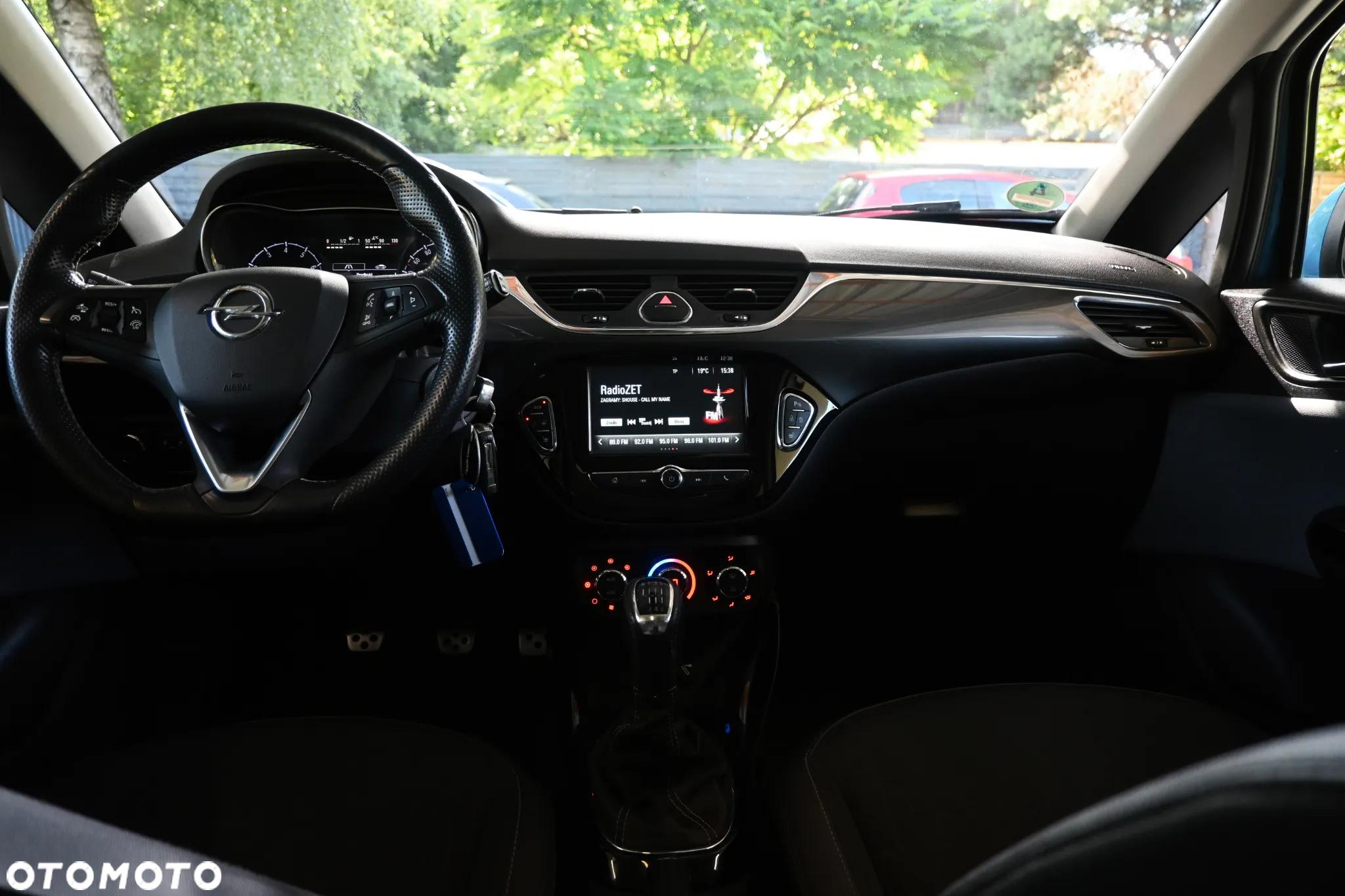 Opel Corsa 1.4 Turbo Start/Stop Color Edition - 6