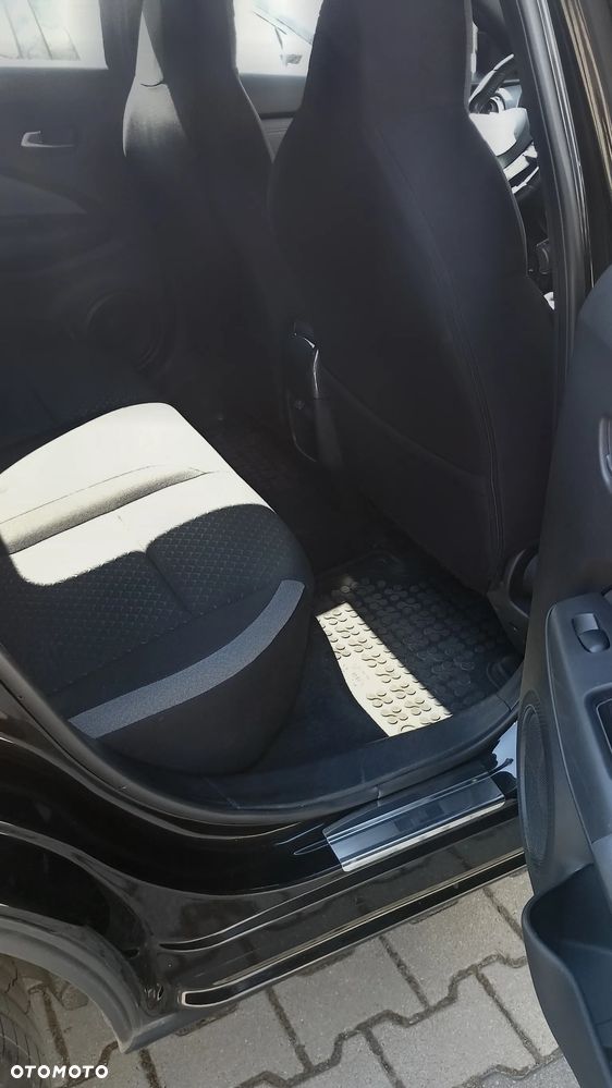 Nissan Juke 1.0 DIG-T N-Connecta - 10