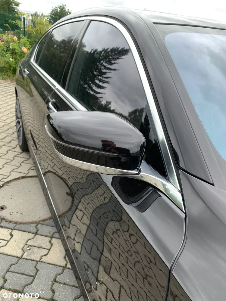 BMW Seria 7 750Li xDrive - 7