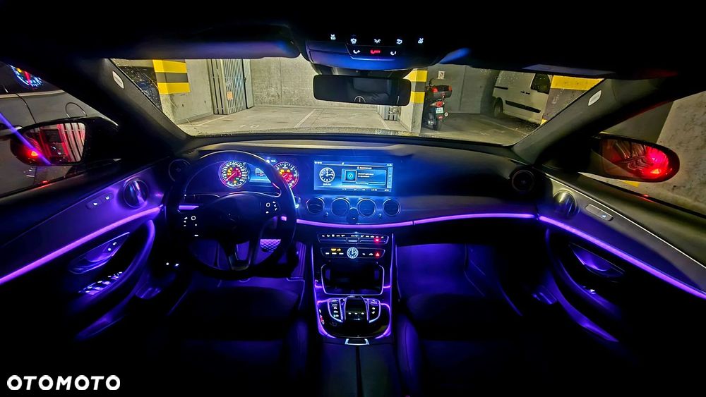 Mercedes-Benz Klasa E 220 d 9G-TRONIC - 15