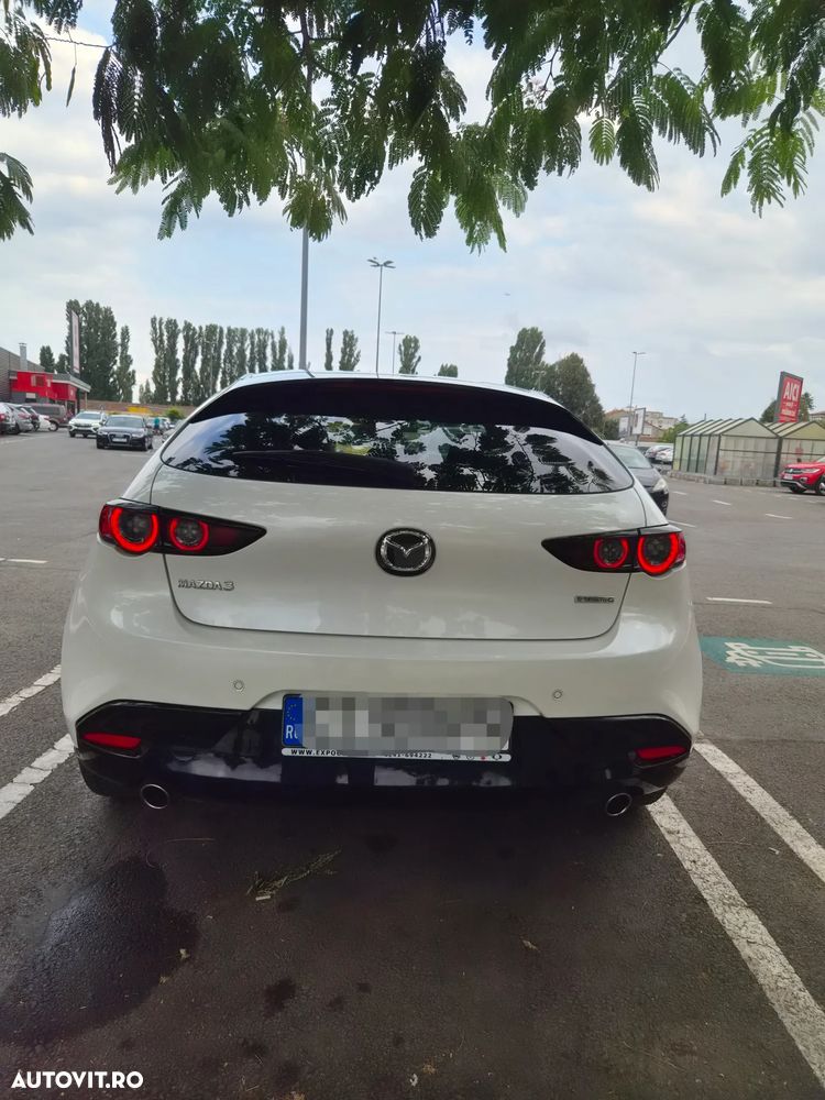 Mazda 3 G150 AT MHEV Plus - 4