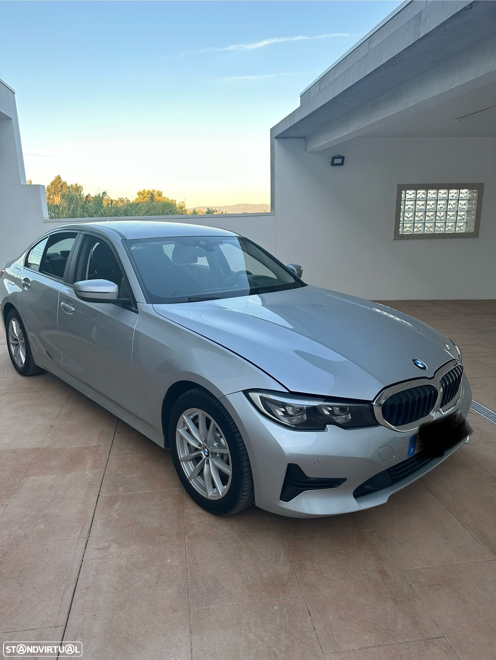 BMW 330 e Corporate Edition Auto - 1