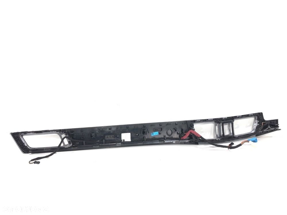 LISTWY DEKOR  MERCEDES-BENZ KLASA E (W212) 2009 - 2016 E 300 Hybrid / BlueTEC Hybrid (212.098) 150 - 5