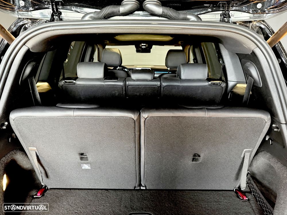 Mercedes-Benz GLB 250 4Matic AMG Line - 15