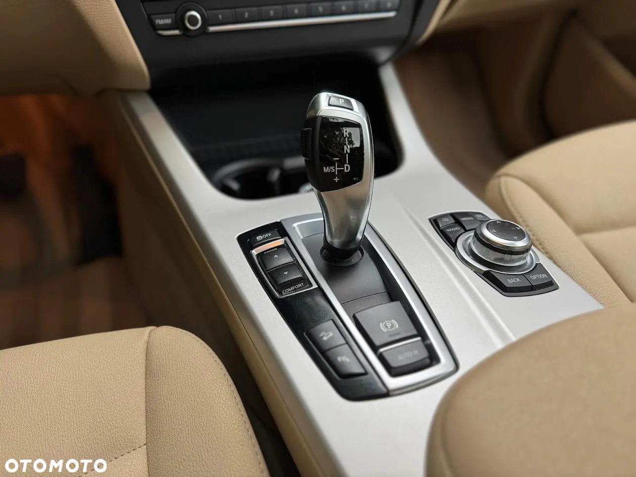 BMW X3 xDrive28i - 18