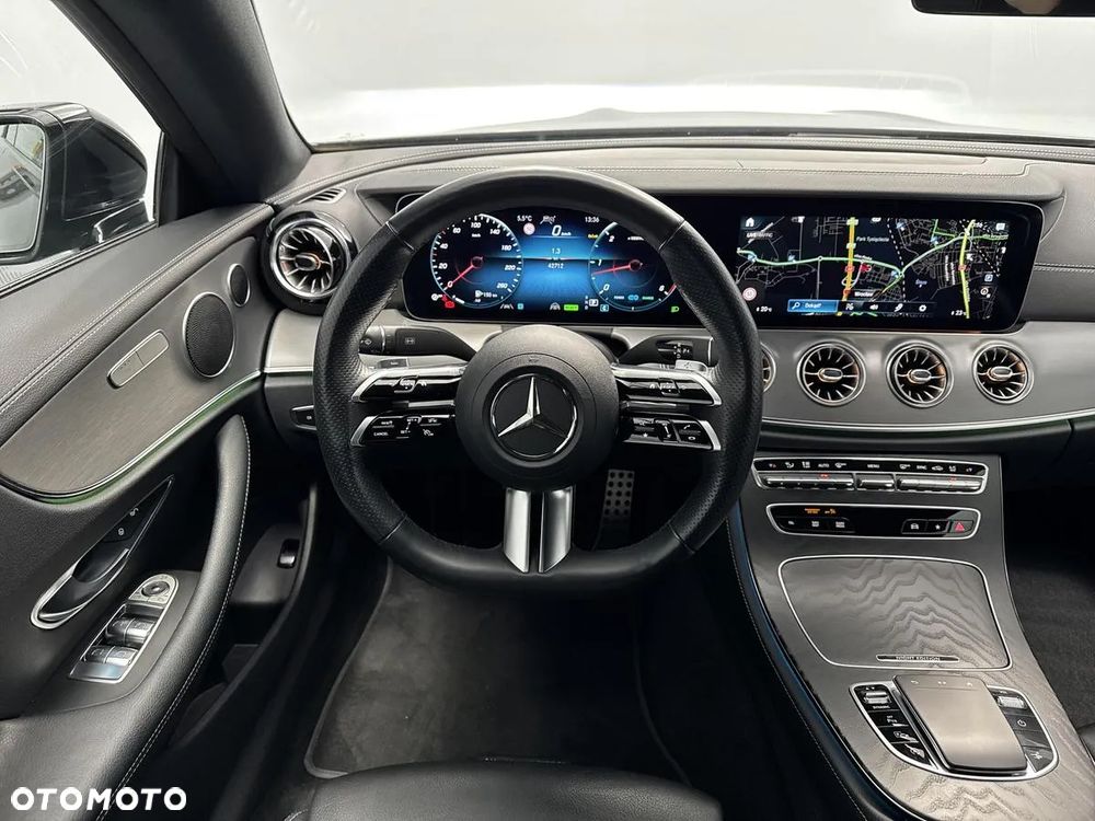 Mercedes-Benz Klasa E 300 d 4Matic 9G-TRONIC Night Edition - 23