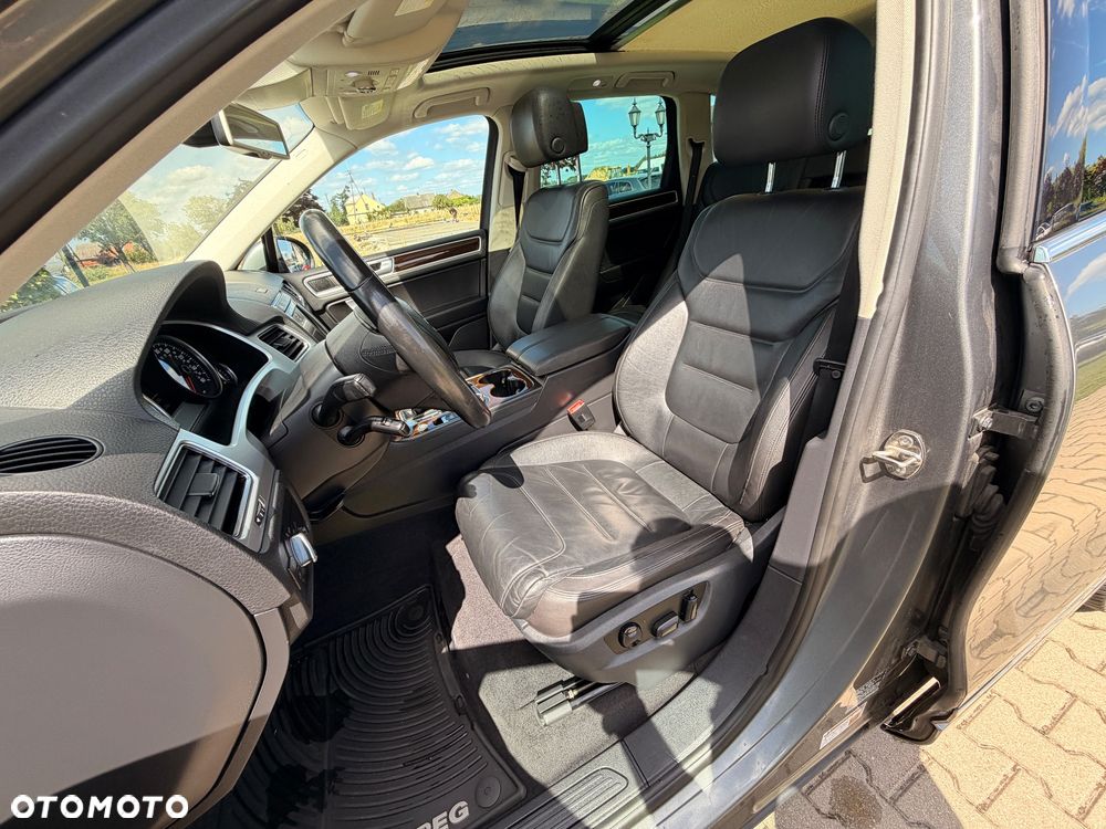 Volkswagen Touareg 3.0 V6 TDI SCR Blue Motion DPF Automatik Terrain Tech Executive Edition - 19