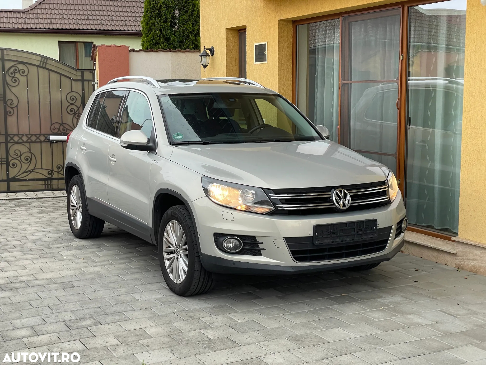 Volkswagen Tiguan 2.0 TDI DPF 4Motion Automatik Sport & Style - 25