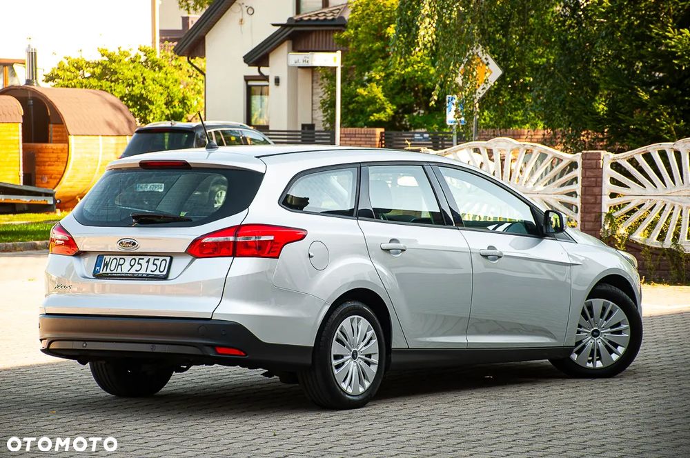 Ford Focus - 22