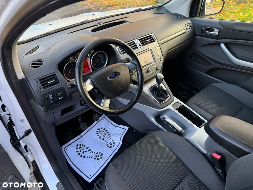 Ford Kuga 2.0 TDCi Titanium - 28