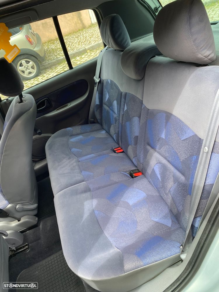 Renault Clio - 5