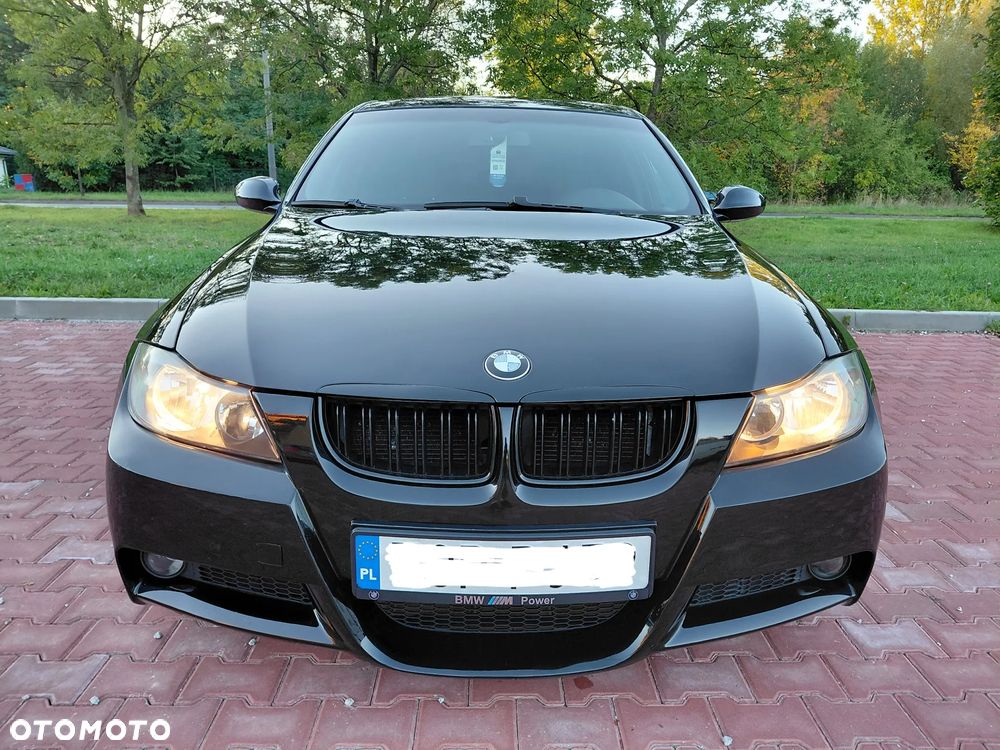 BMW 318I 2006 photo 2