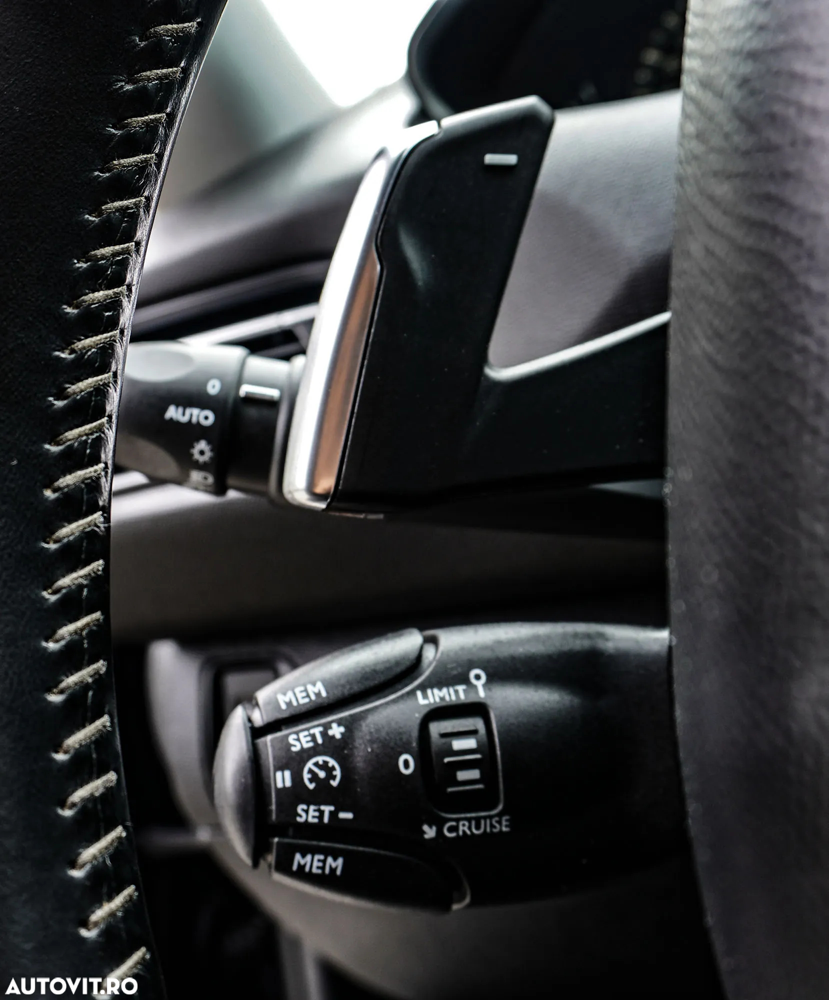 Peugeot 308 SW 1.5 BlueHDi FAP STT EAT8 Allure - 30