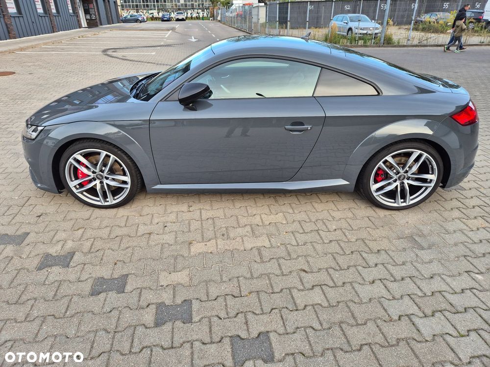 Audi TT S Coupé - 37