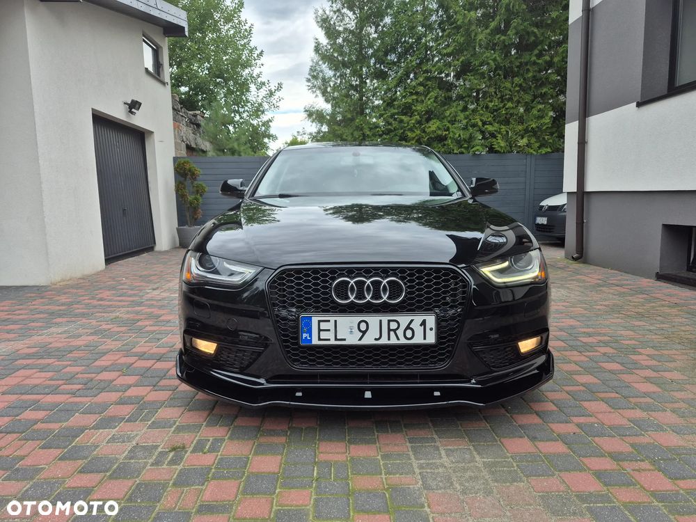 Audi A4 Limousine - 15