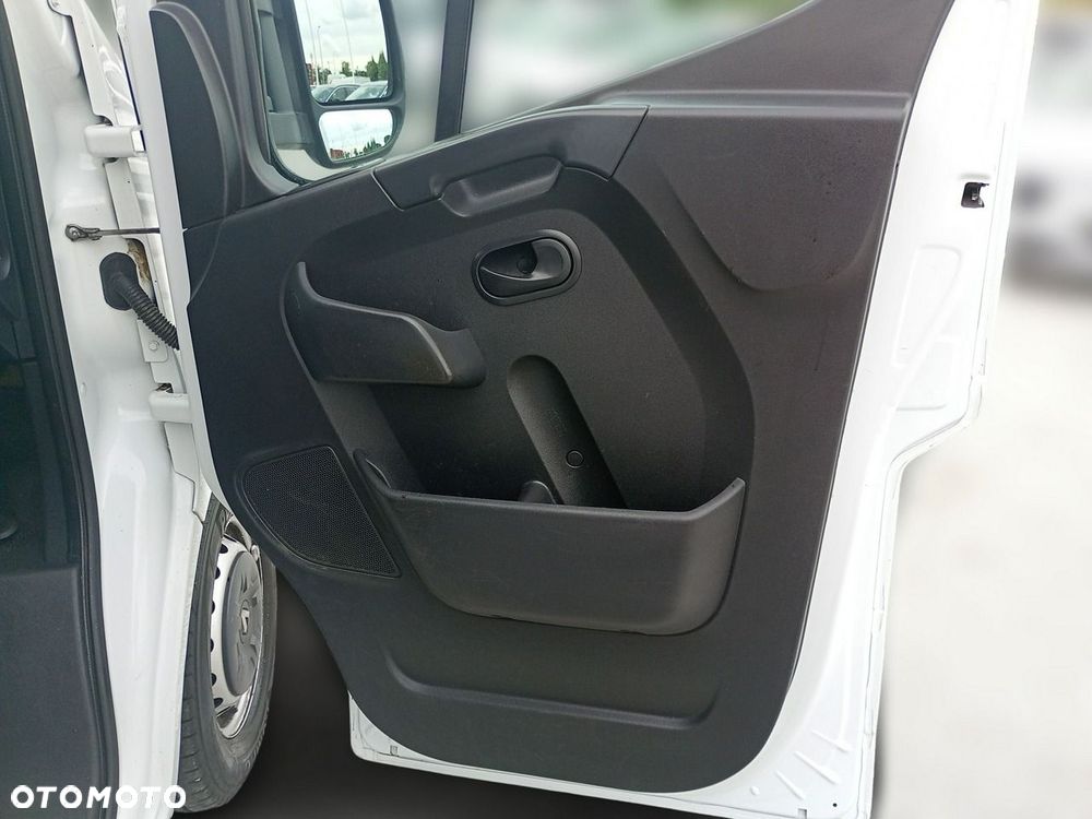 Renault Master - 22