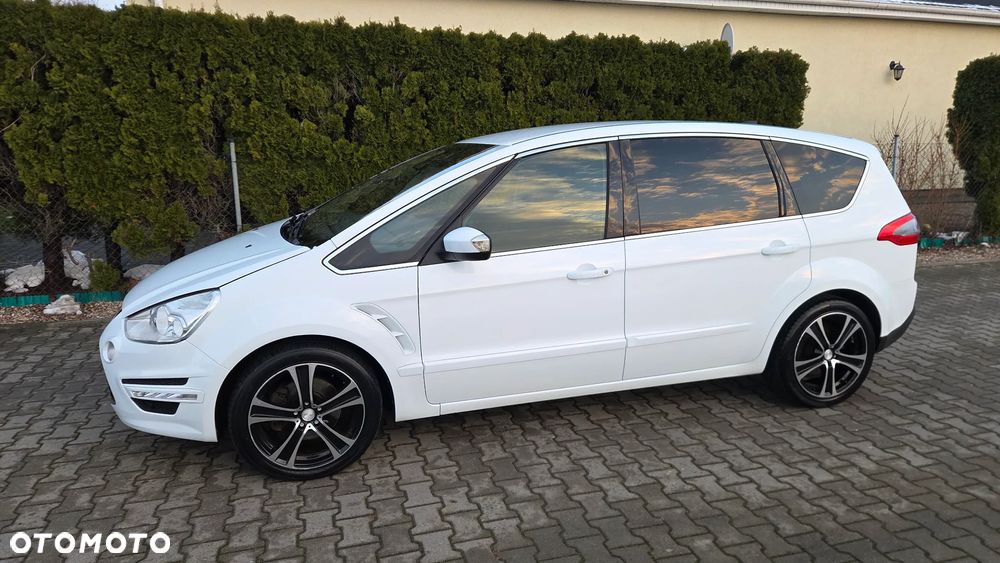 Ford S-Max 2.0 TDCi DPF Titanium - 4