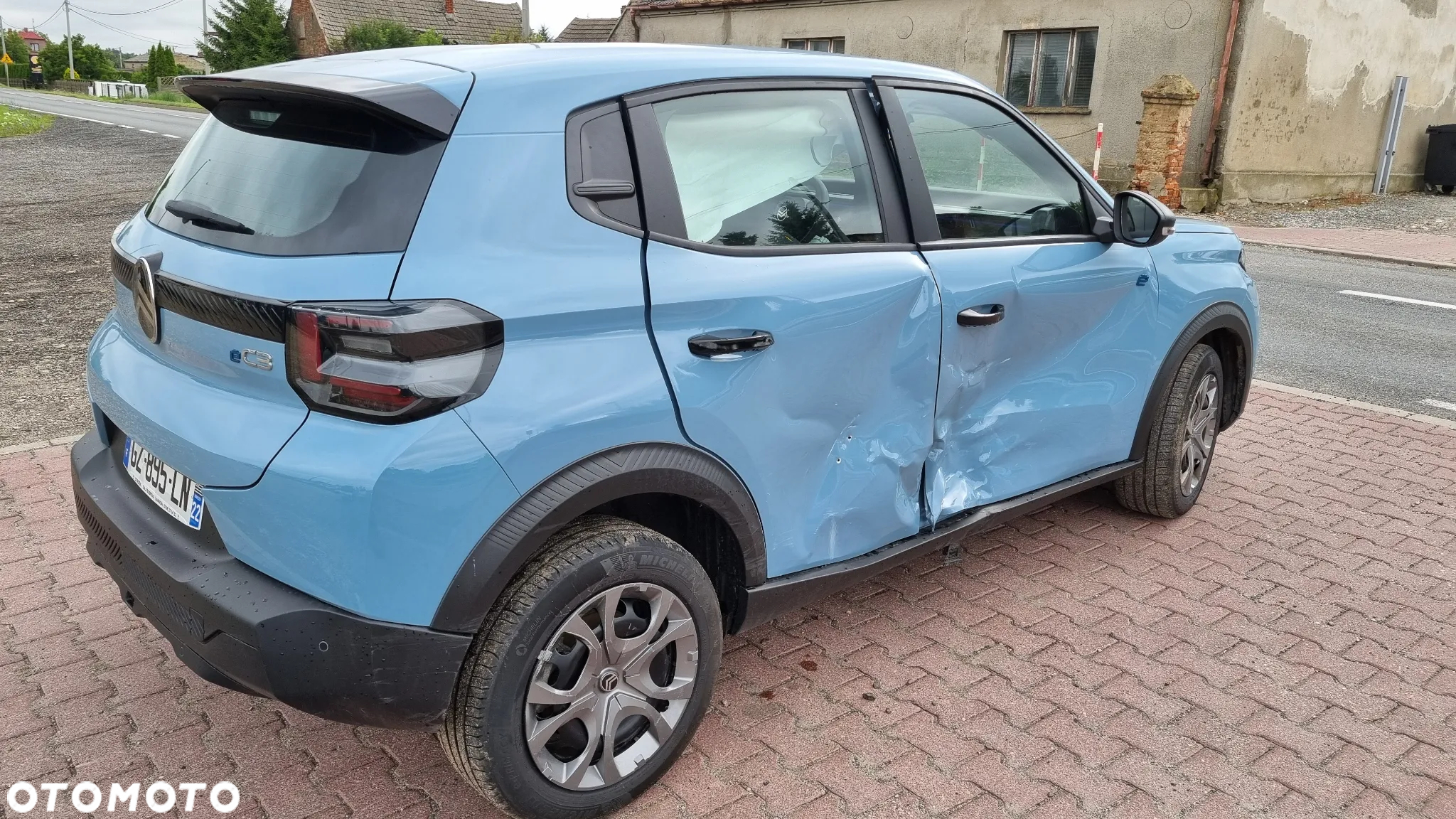 Citroën C3 e-C3 EV113 44.2kWh You Pack Plus - 3