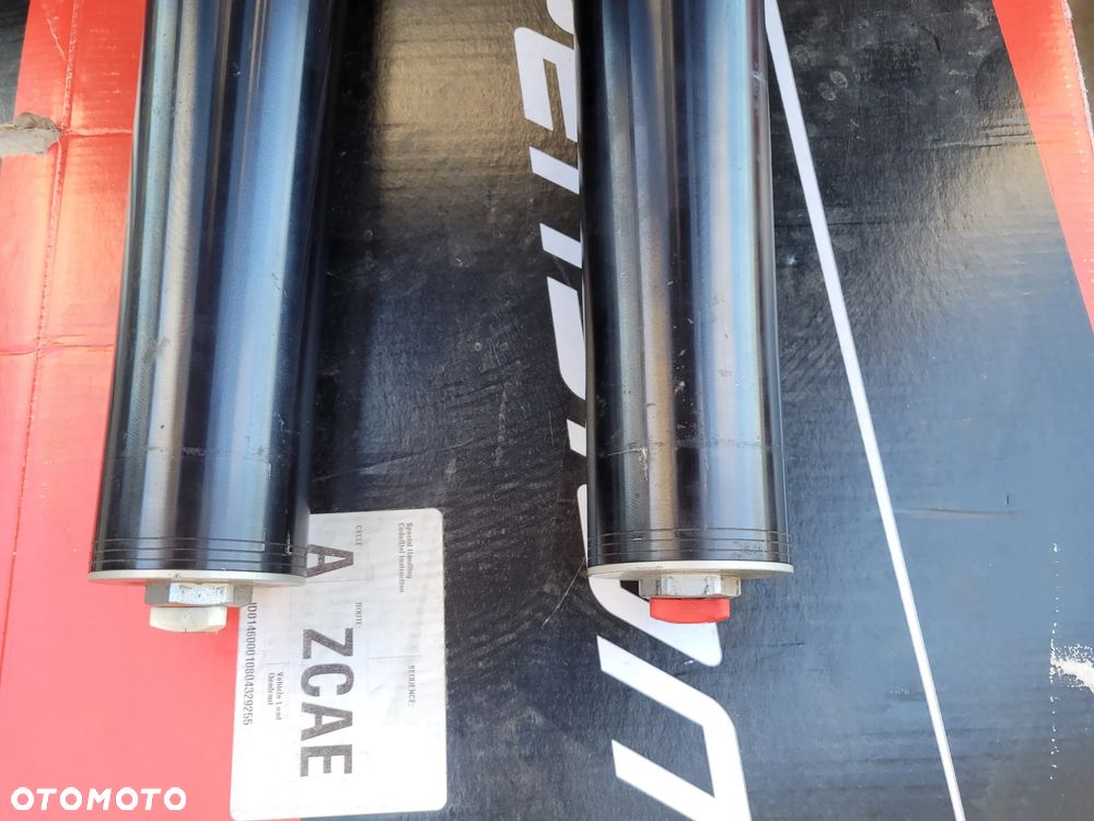 Lagi, zawieszenie, amortyzatory KTM Super Duke 1290 - 3