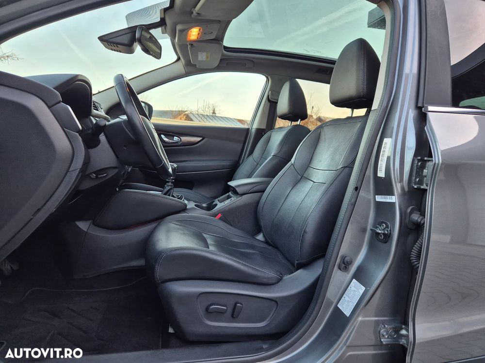 Nissan Qashqai 1.6 DCI TEKNA+ - 9