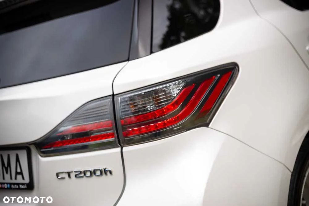 Lexus CT 200h Impression Line - 32